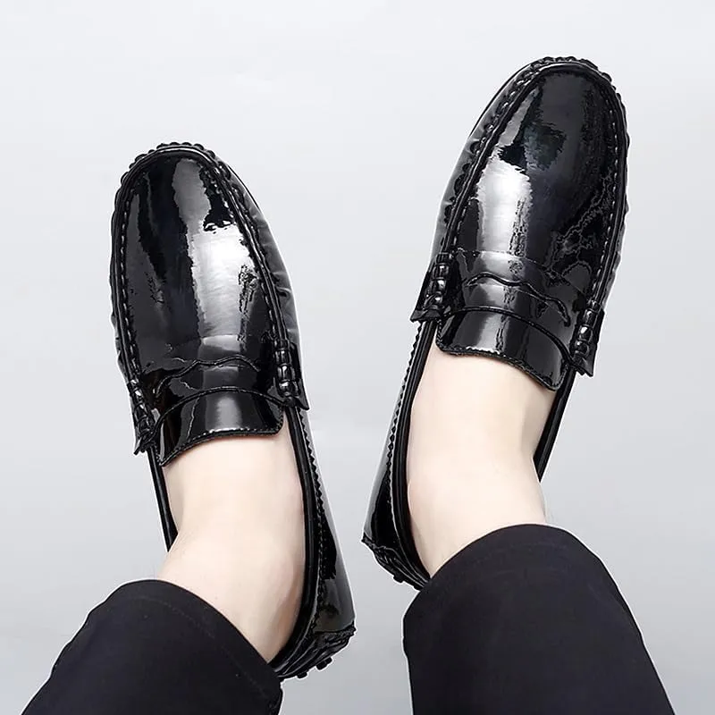 Men's Loafers Shoes Round Toe Leather Driving Penny Loafers Lightweight Comfortable Flexible Outdoor Slip On
