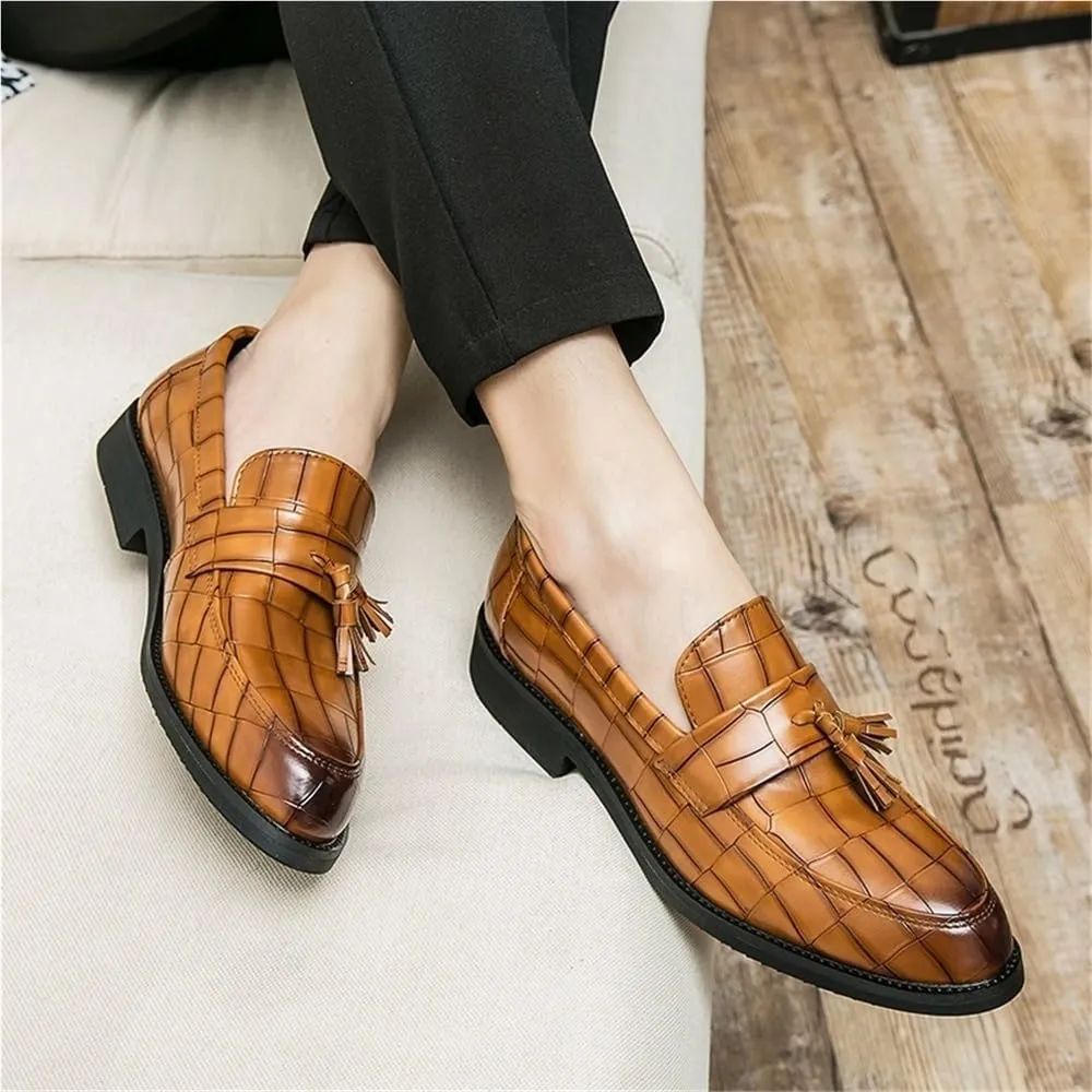 Mens Loafers Slip On Pointed Toe Tassel Dress Shoes Lightweight Comfortable Casual Wedding Loafers