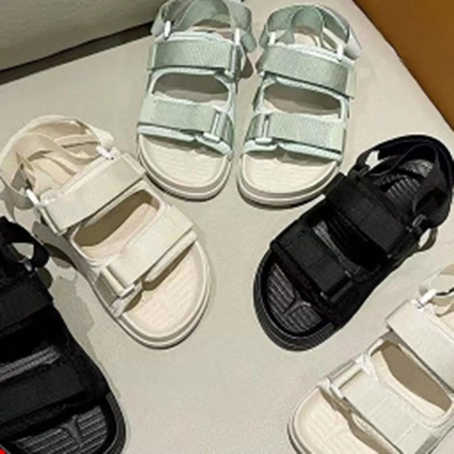 Women's Double Hook and Loop Sandals Solid Casual Summer Beach Shoe High Elastic Ankle Strap Sandal Flats
